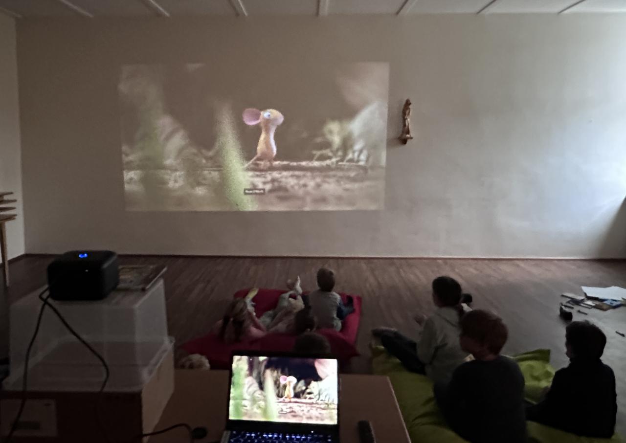 Kino im Pfarrsaal